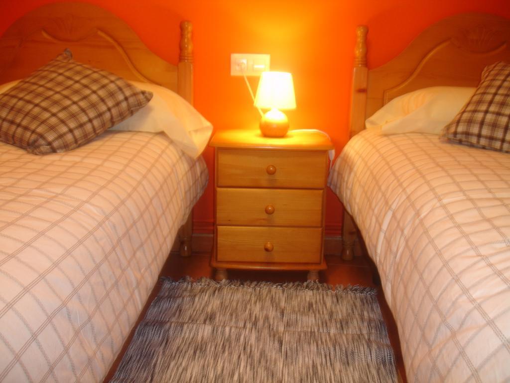 Turismo Rural Castell Neril Room photo